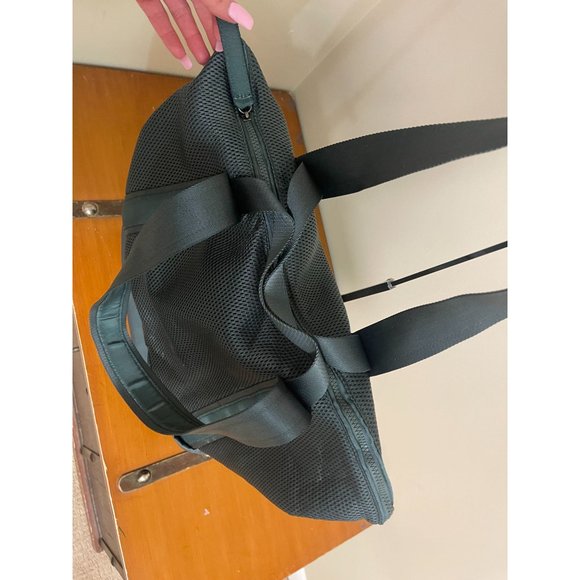 Lululemon Hot Mesh Tote Bag 30L - Dark Forest Green - Picture 7 of 8